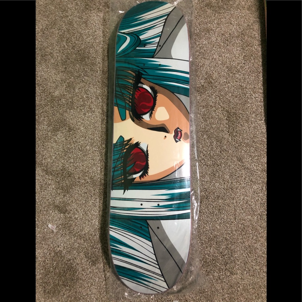 Hook-ups Skateboard Deck x Mika Vampire 8.0
